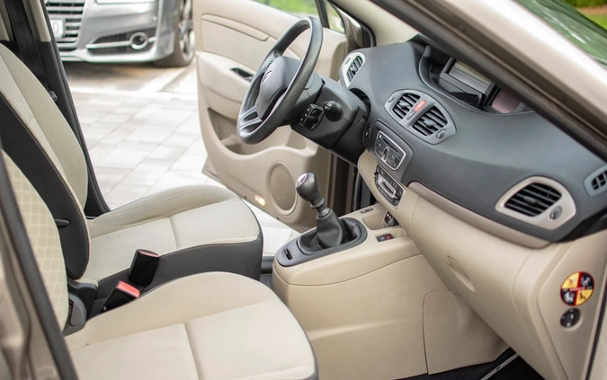 Renault Scenic cena 24950 przebieg: 243550, rok produkcji 2010 z Nisko małe 781